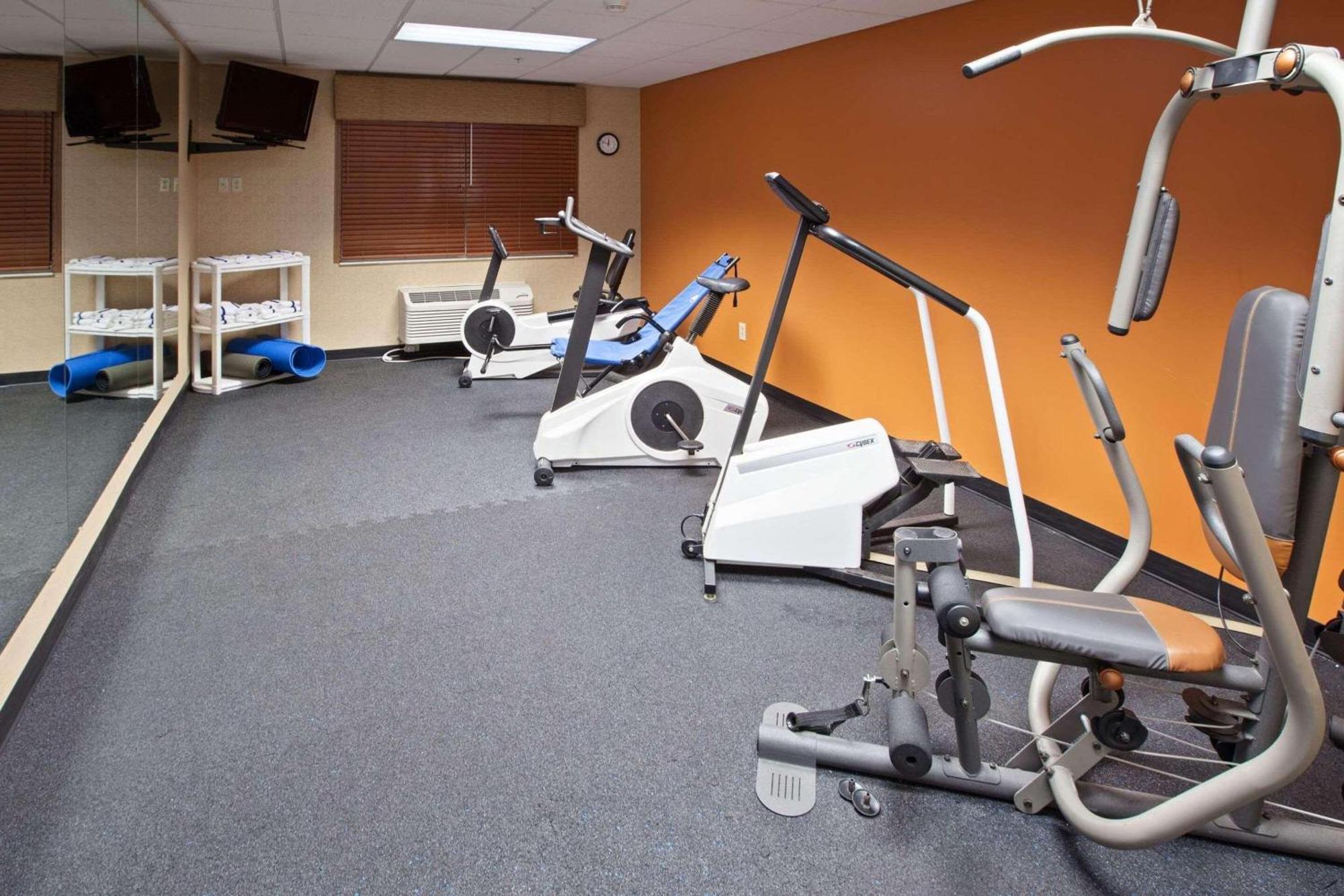 Country Inn & Suites By Radisson, Lansing, Mi Εξωτερικό φωτογραφία
