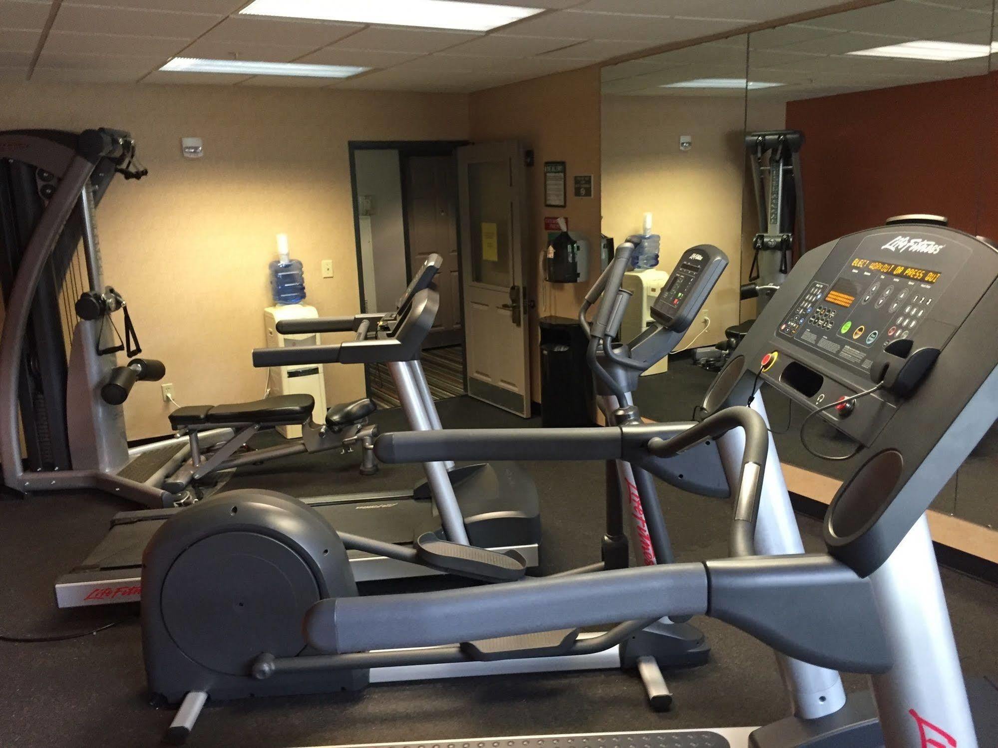 Country Inn & Suites By Radisson, Lansing, Mi Εξωτερικό φωτογραφία